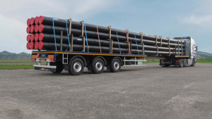 Navigating the Basics: Understanding Flatbed Trailers