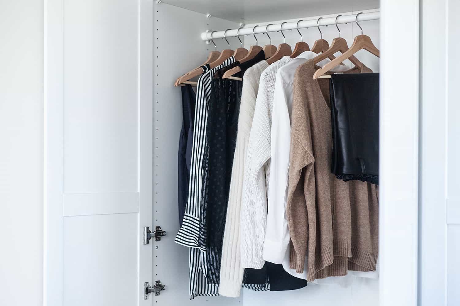 Women’s Wardrobe Basics for Timeless Daily Style