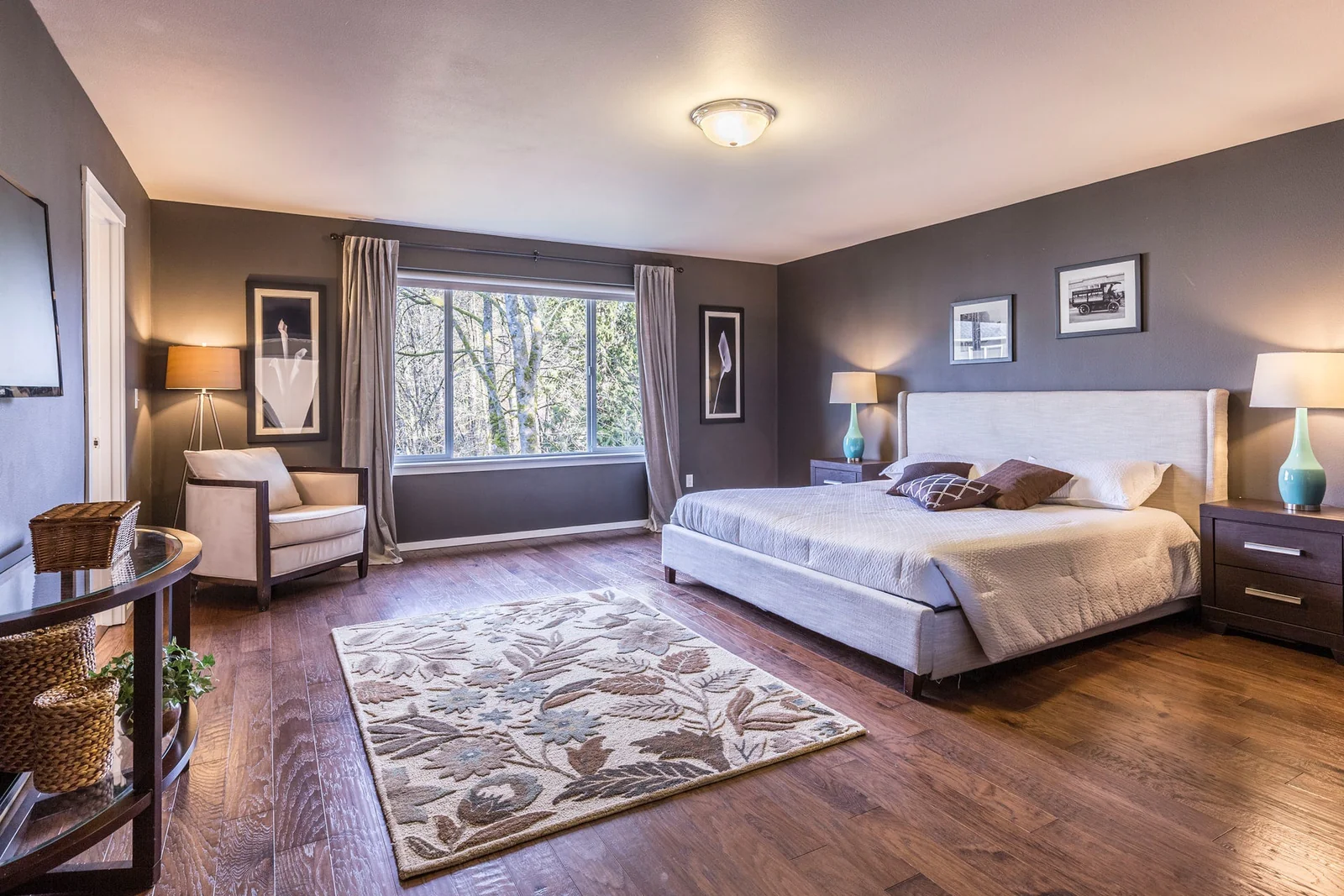 Bedroom Lighting Tips for Relaxing Evening Atmosphere