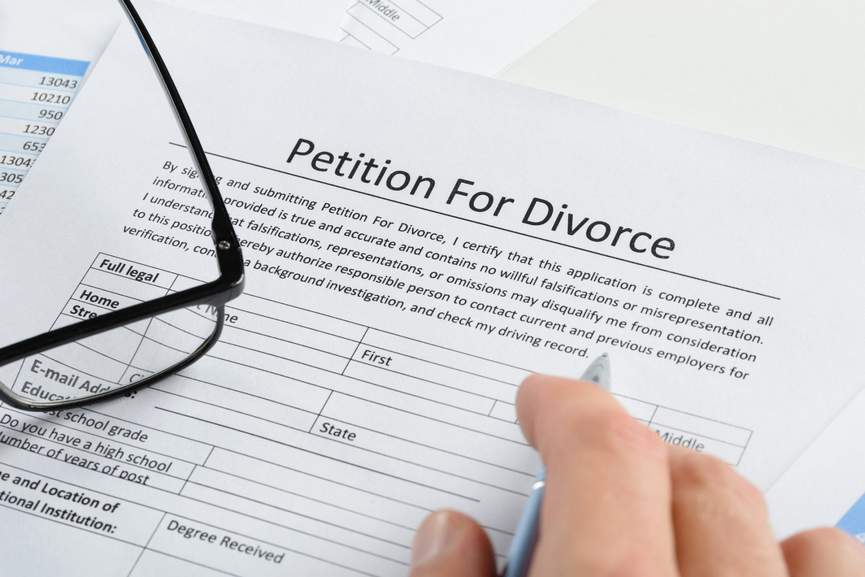 Complicated Divorce Process — Stay Organized Through Legal Steps